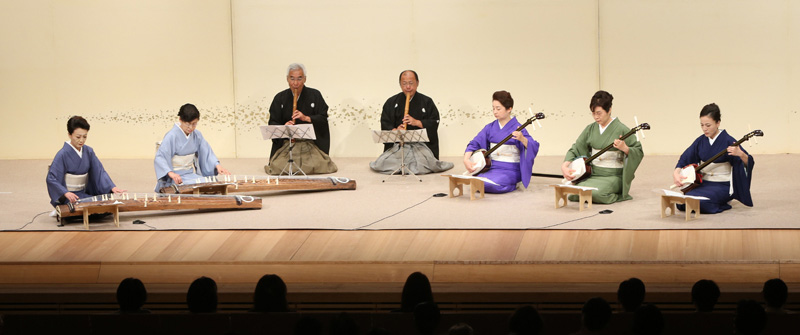 箏曲「三曲第六番(さんきょくだいろくばん)」 桐華会
