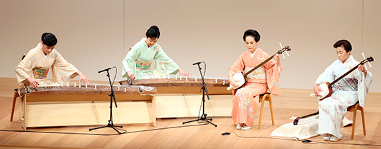 箏曲「風三章」（釣谷雅楽房社中）