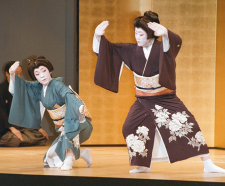舞踊長唄「勝三郎連獅子」藤蔭葉月、昭枝 舞踊長唄「勝三郎連獅子」藤蔭葉月、昭枝