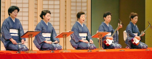 小唄堀派会、小唄「あなたと二人」「深山りんどう」