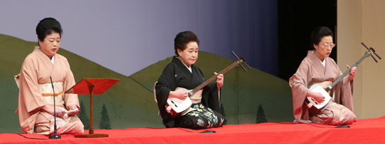 峠三里