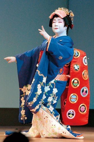 地唄「鐘ヶ岬」 藤間勘祗 地唄「鐘ヶ岬」 藤間勘祗