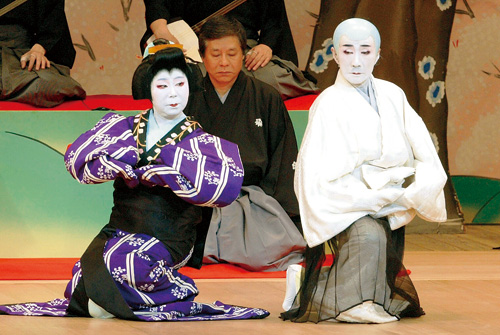 清元・長唄「喜撰(六歌仙姿彩)」 藤蔭喜代枝(右) 清元・長唄「喜撰(六歌仙姿彩)」 藤蔭喜代枝(右)